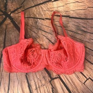 Victoria's Secret Dream Angels Push-up Without Padding Pink Lace Bra 36DD